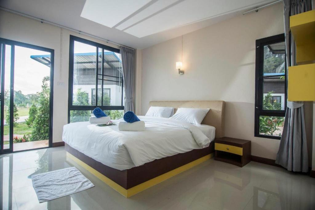 Phuphayot Resort Trang Dış mekan fotoğraf
