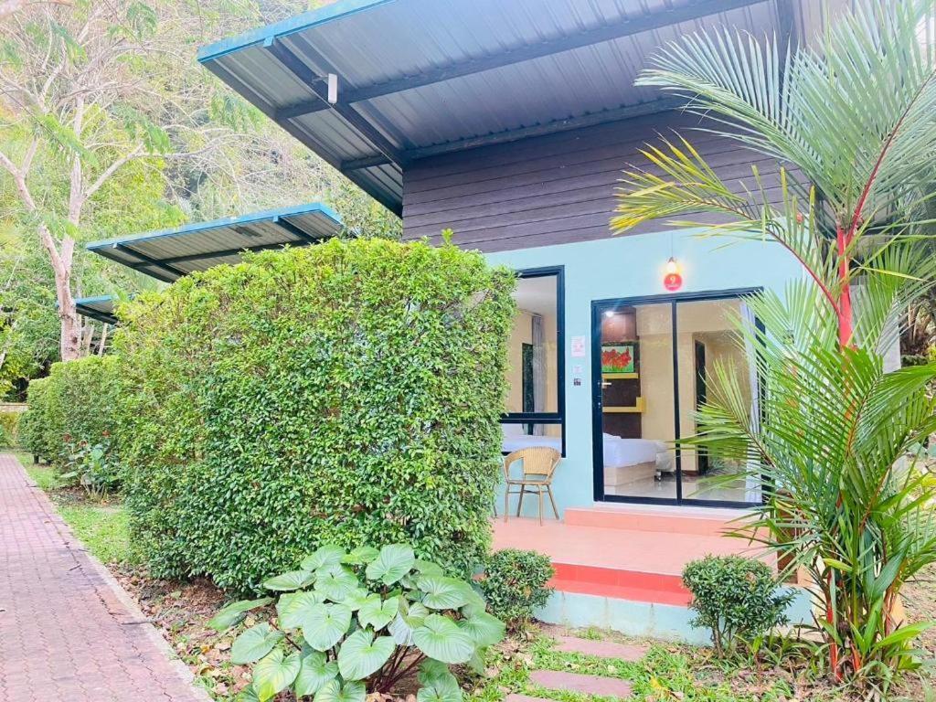 Phuphayot Resort Trang Dış mekan fotoğraf
